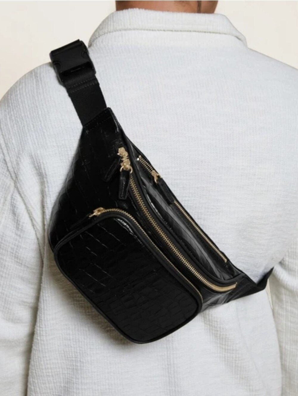 Leatherology Blake Belt Bag in Black Croc Emboss
